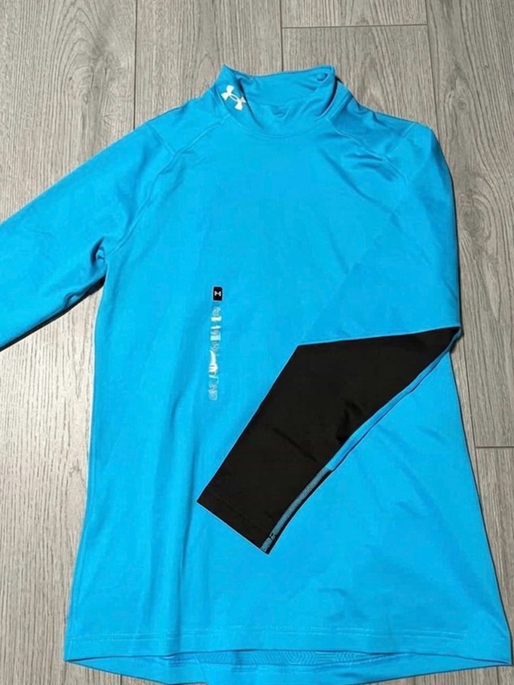 Under Armour Bright Turquoise Blue Athletic Top with White Logo